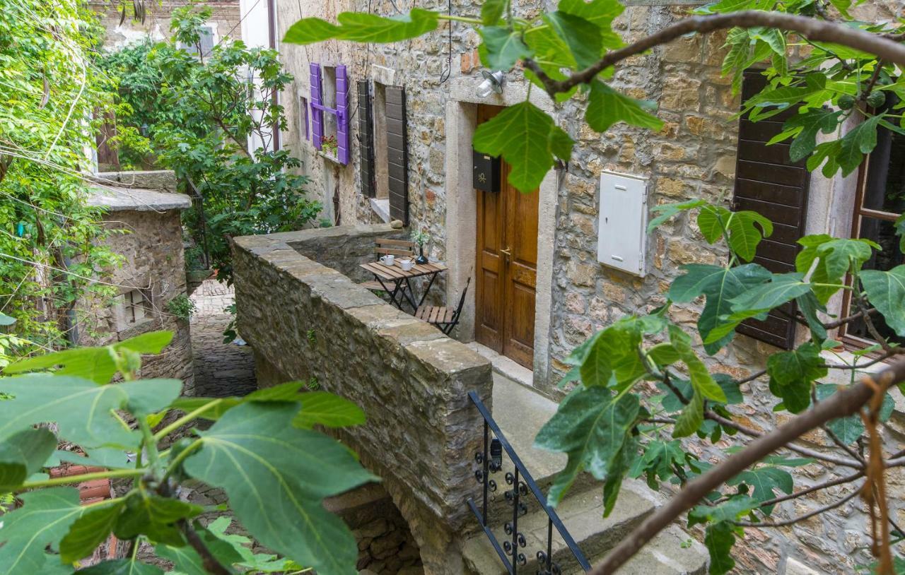 Apartment Kuharic Grožnjan Exterior foto